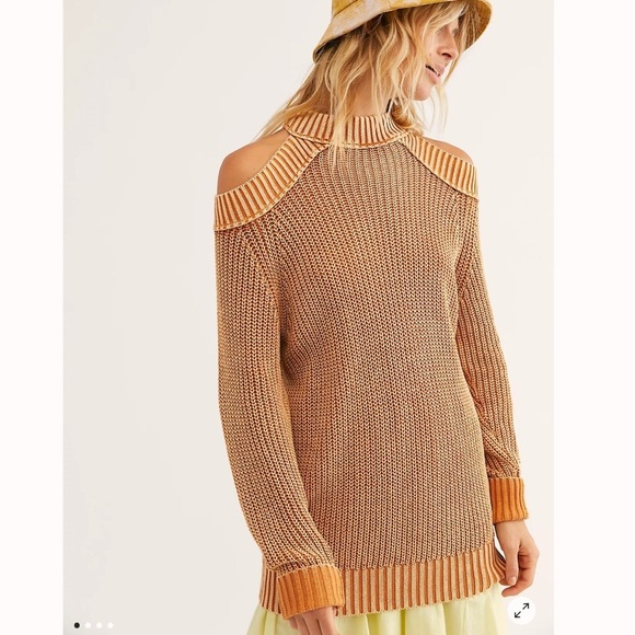 Free People Half Moon Bay Cut Out Pullover Sweater - Picture 1 of 5